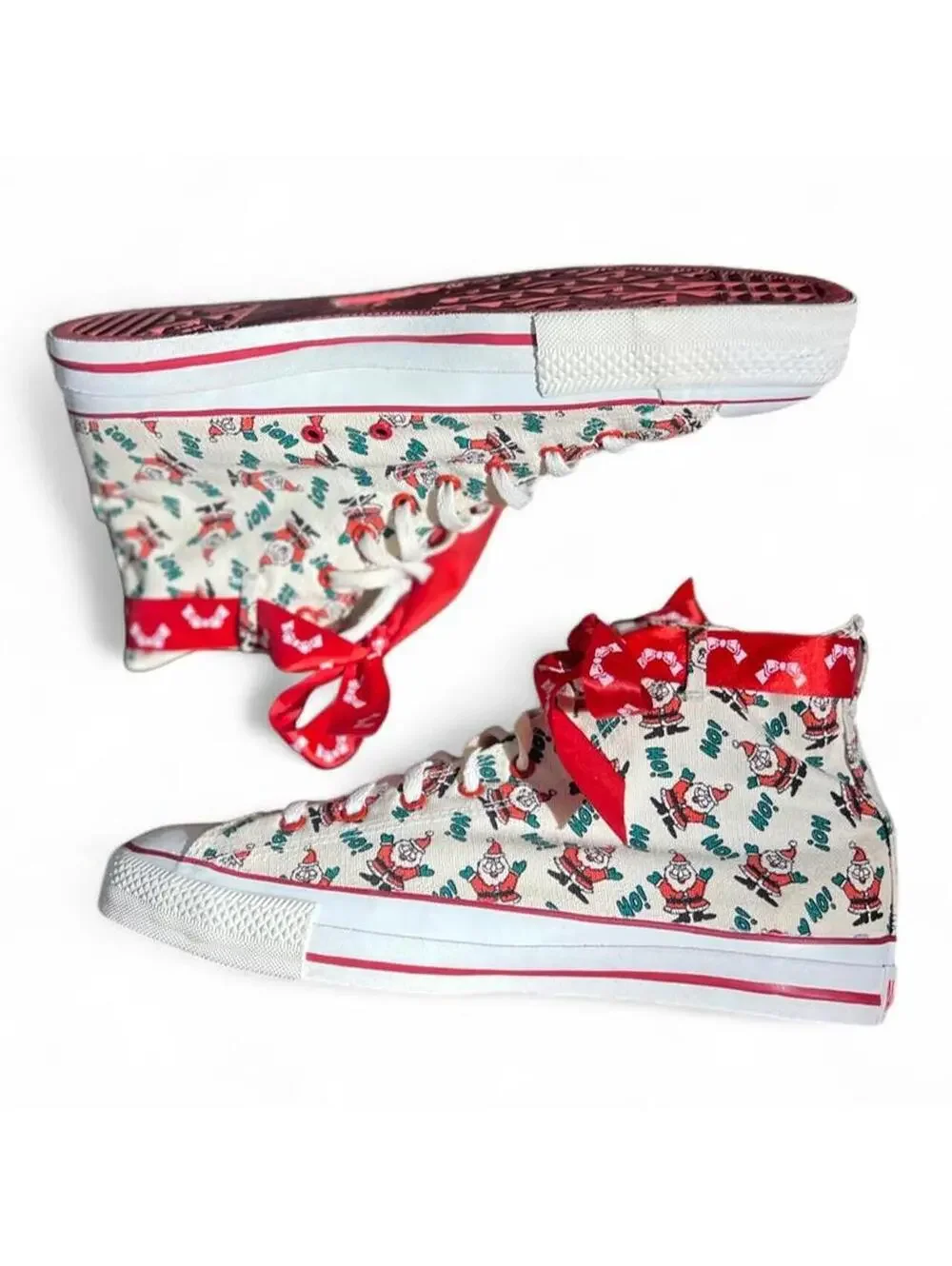 Vintage 80s Converse Chuck Taylor All Star Holiday Christmas Santa USA Sneaker